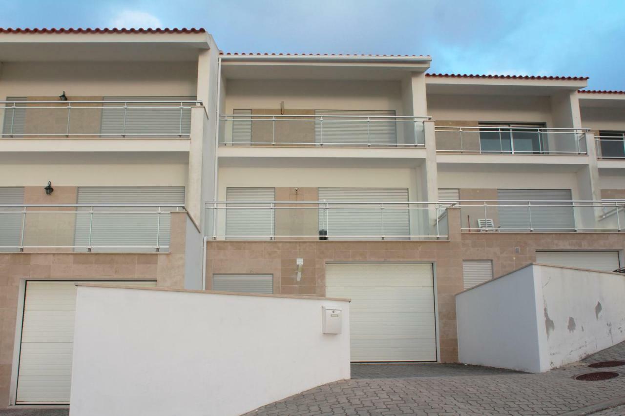 Jdlourenco House Nazare Exterior photo